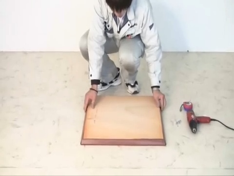 組み立て ステップ 1