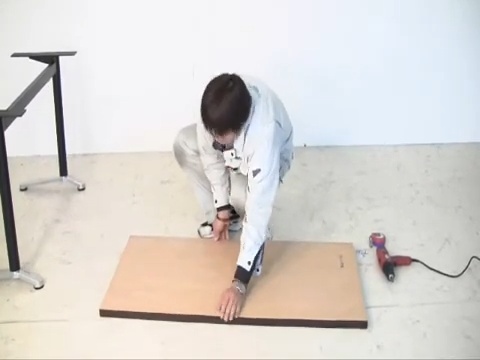 組み立て ステップ 1