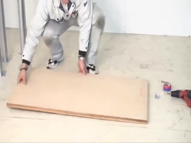 組み立て ステップ 1