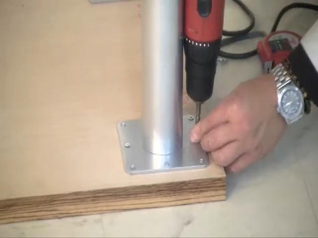 組み立て ステップ 4