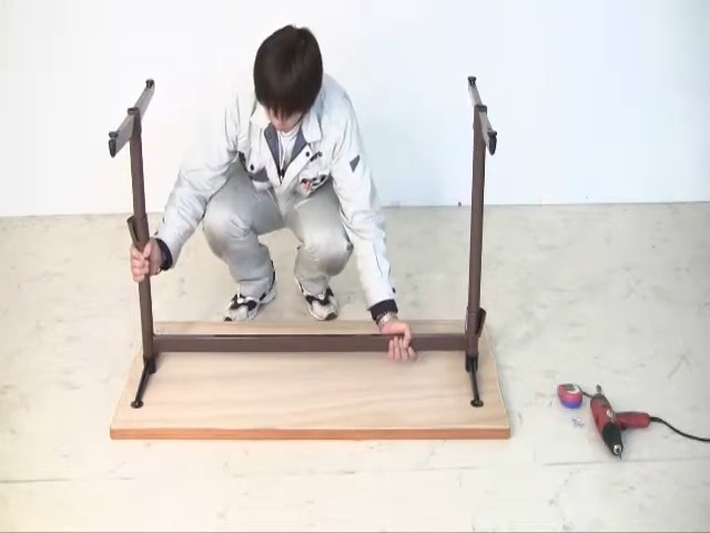 組み立て ステップ 2